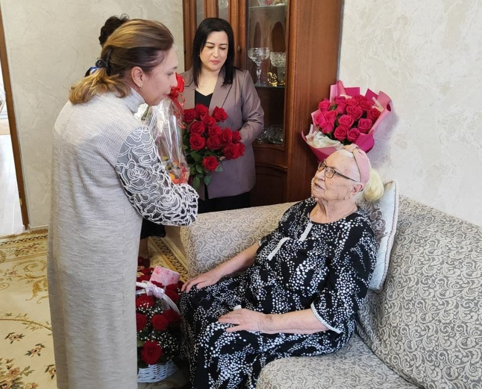В Кизляре свой 100-летний юбилей отметила ветеран ВОВ Никитина Вера Николаевна.