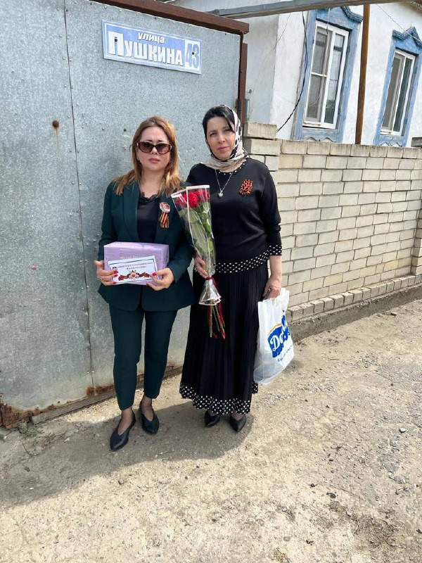 В преддверии 78-й годовщины празднования Дня Победы поздравили тружеников тыла и вдов участников Великой Отечественной войны