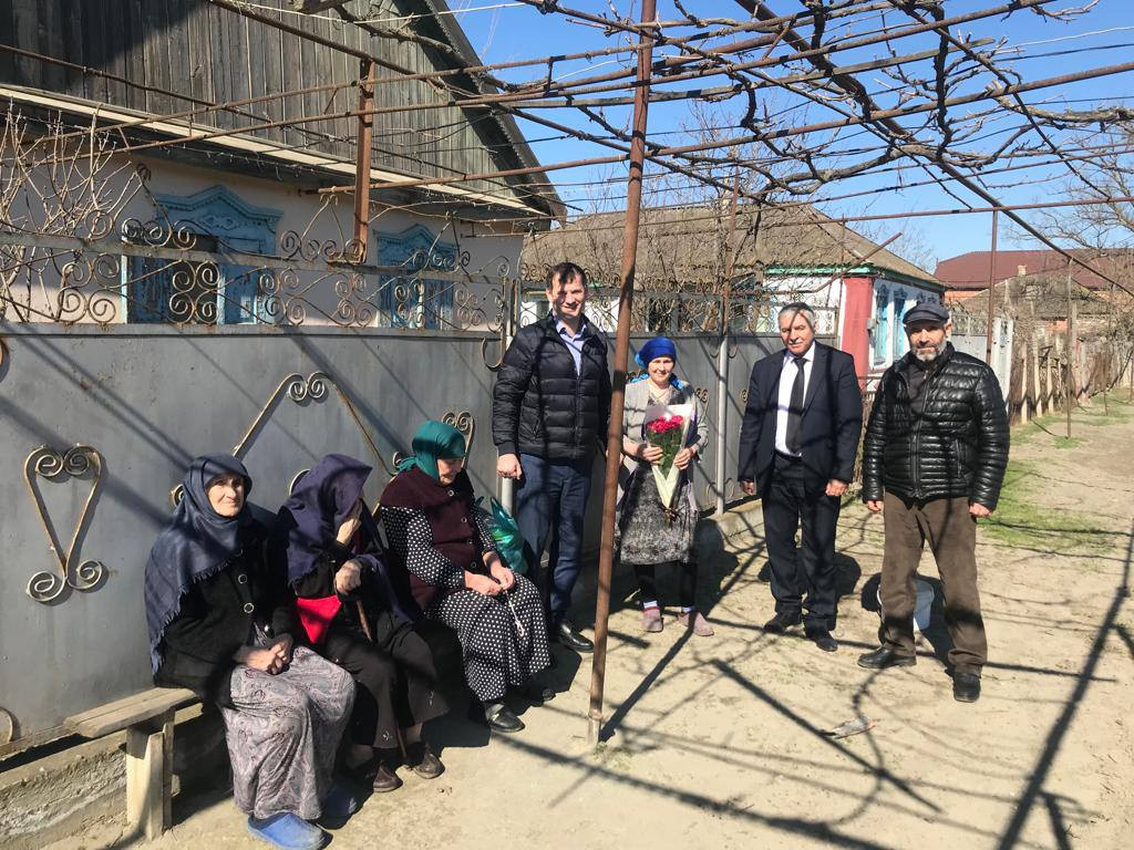 Адресное поздравление  матерей и жен мобилизованных.