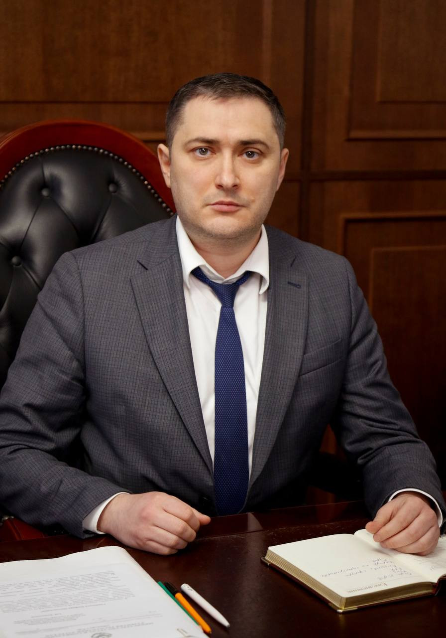 С 8 МАРТА!