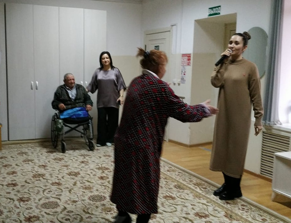 День инвалидов прошел в отделении временного пребывания граждан пожилого возраста и инвалидов в теплой дружественной обстановке