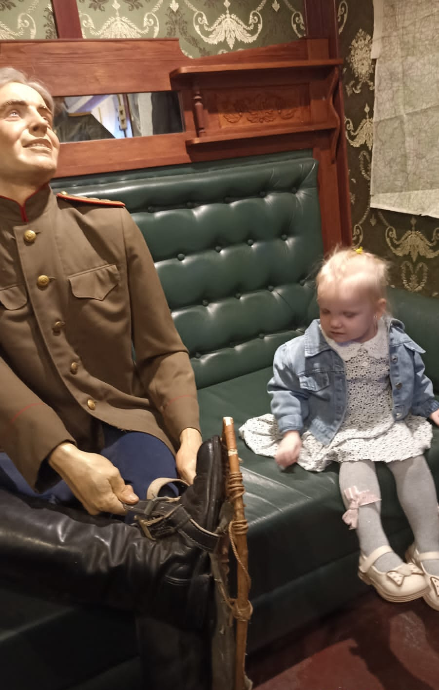 "Поезд Победы" прибыл в Кизляр.