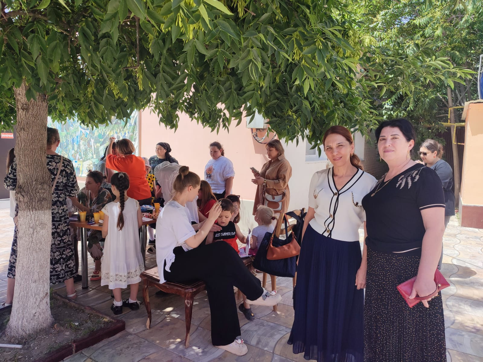В Кизляре провели день защиты детей