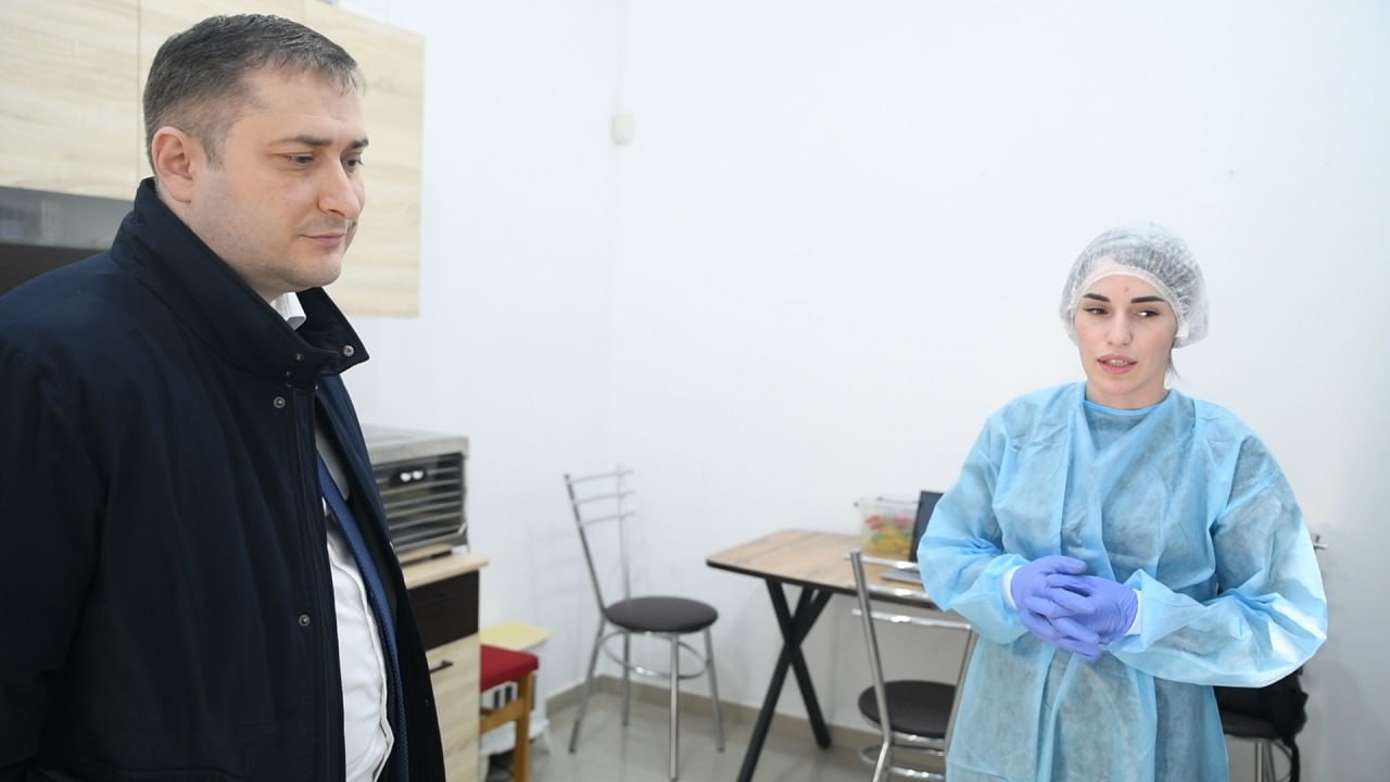 Мурад Казиев проинспектировал ход реализации проекта «Социальный контракт»
