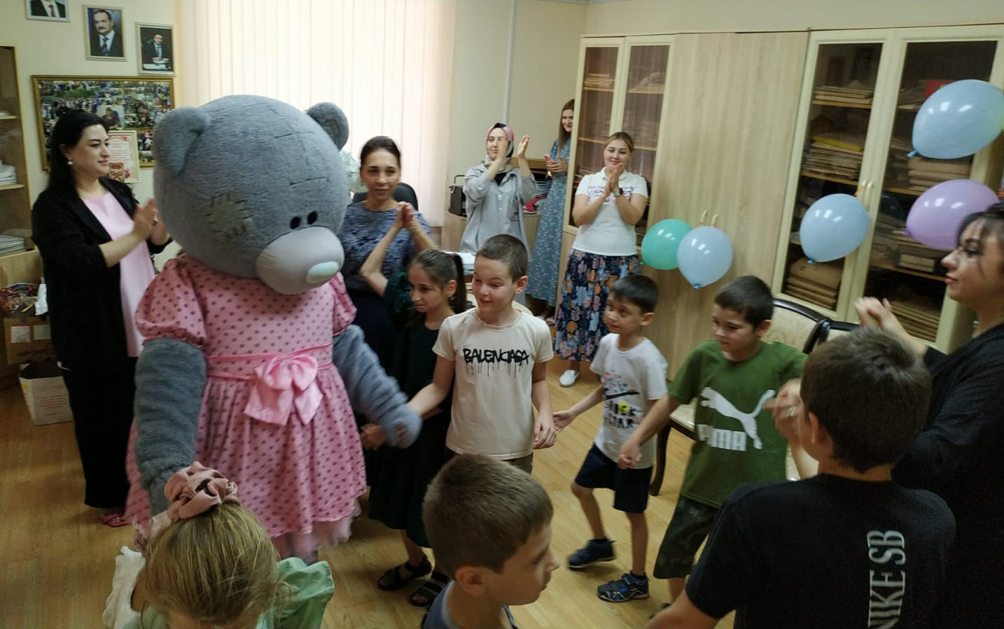 В рамках акции "Собери ребенка в школу" сегодня в стенах комплексного центра социальной защиты города Кизляра прошло мероприятие